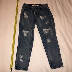 High Wasted Jeans